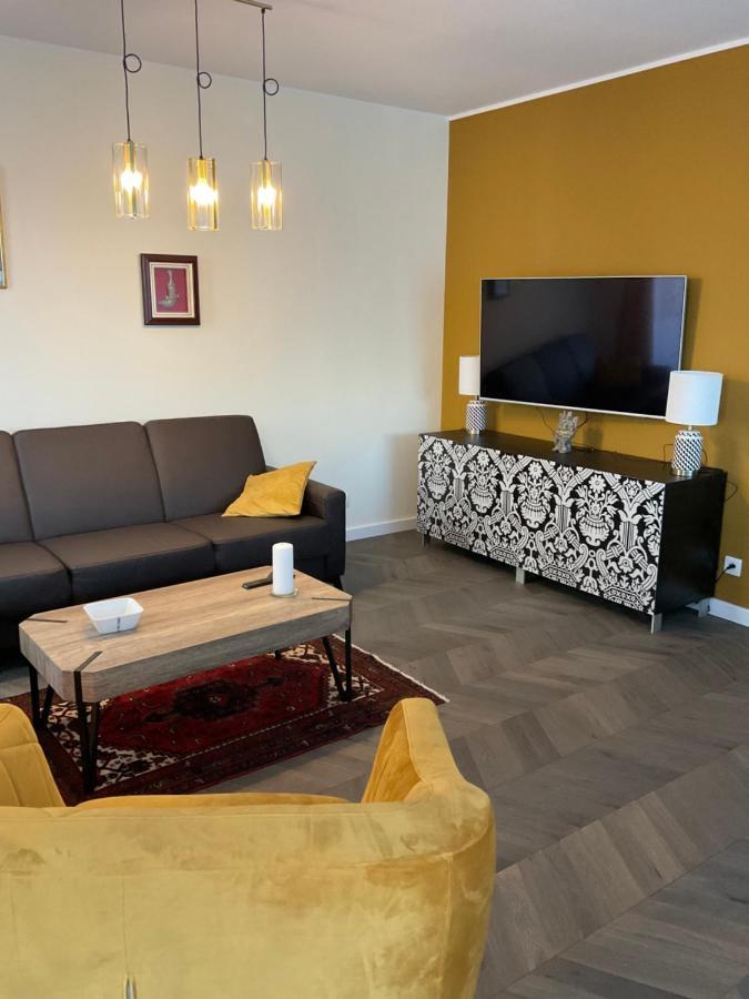 Appartamento Apartament „Dwie Wieze” Katowice Esterno foto
